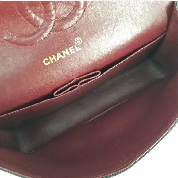 Chanel Medium Classic Flap Bag - Picture 10 of 15